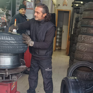 immagine-cambio-gomme-borgia-(3)